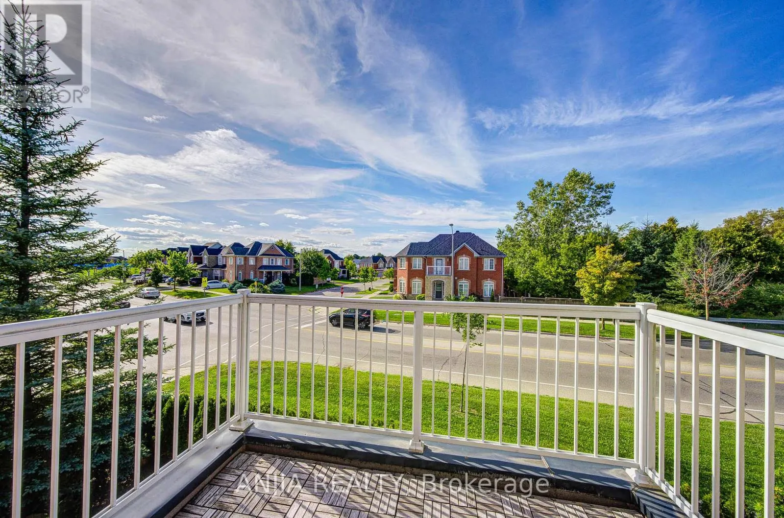 4 JAMES RATCLIFF AVENUE