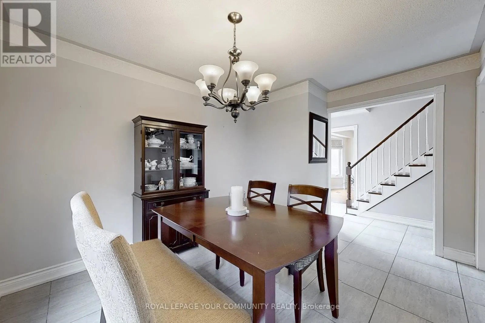 22 HULST DRIVE