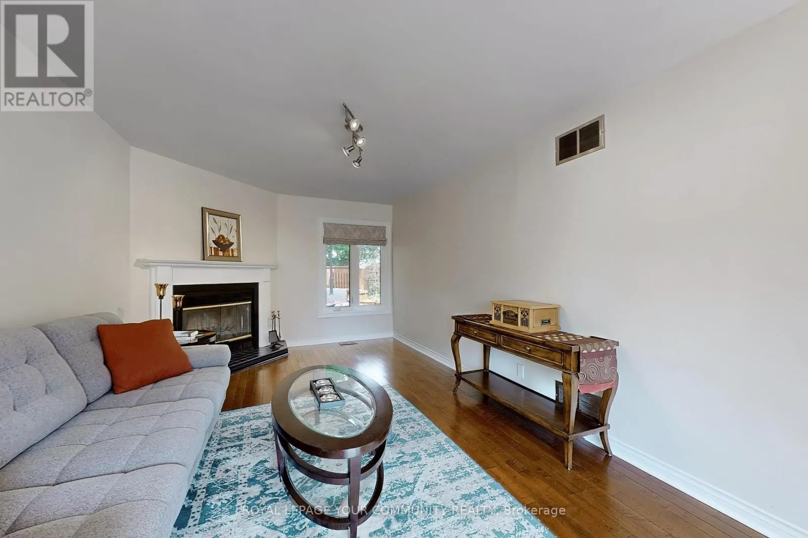 22 HULST DRIVE
