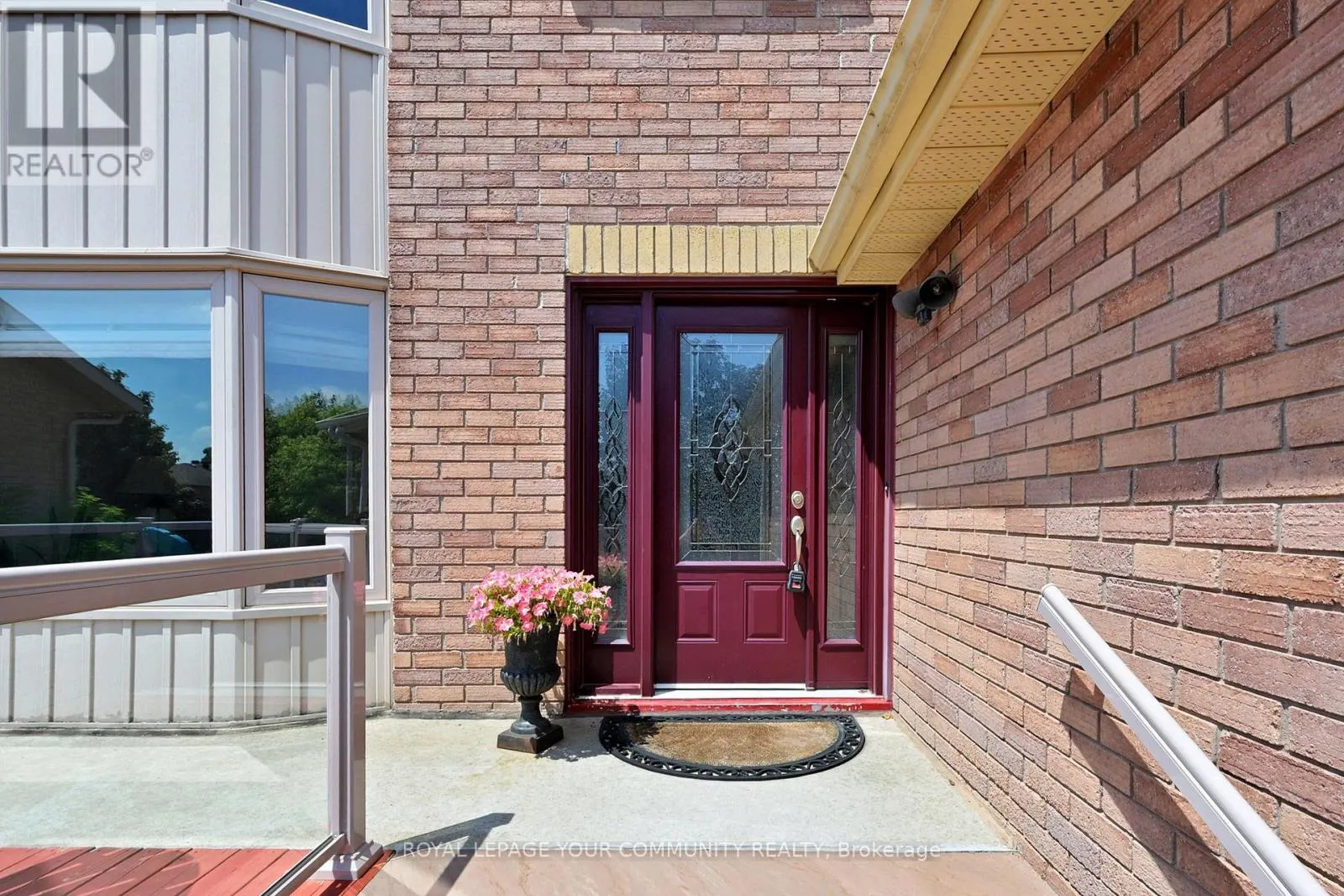 22 HULST DRIVE