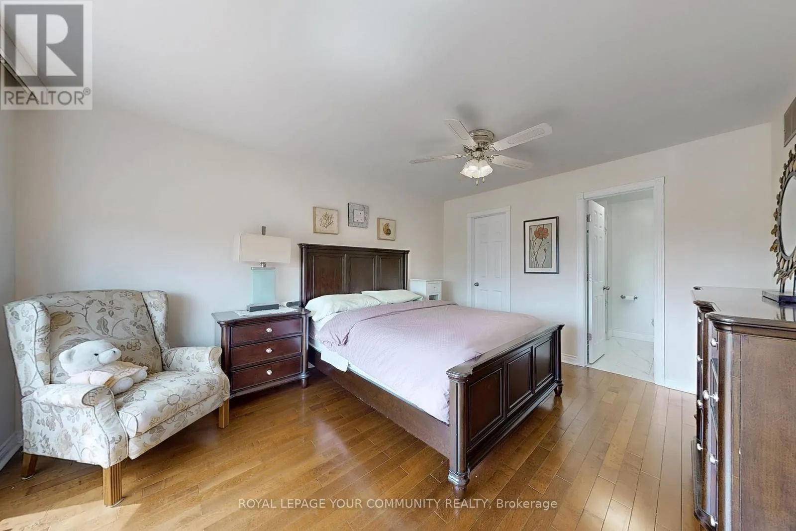 22 HULST DRIVE