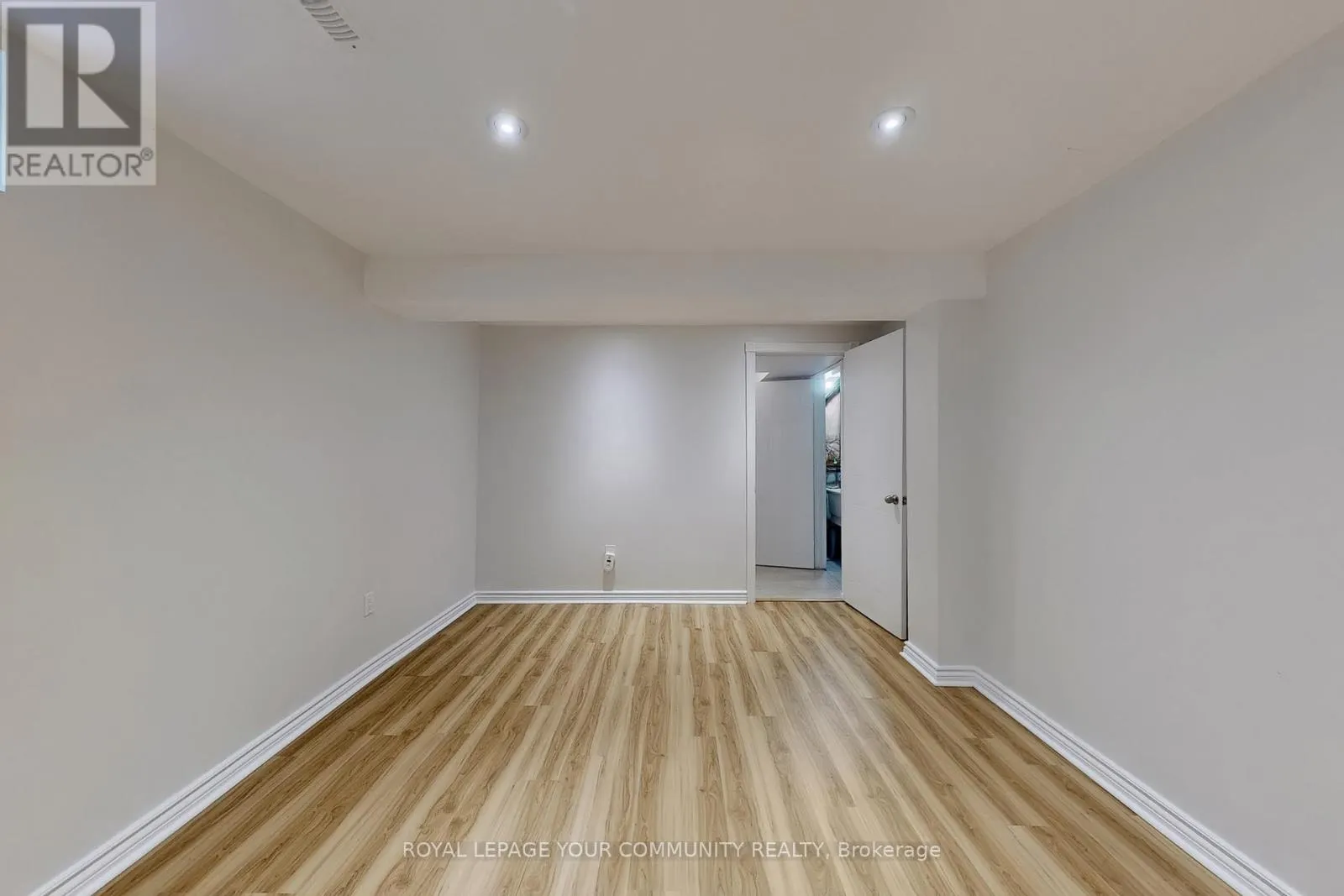 22 HULST DRIVE