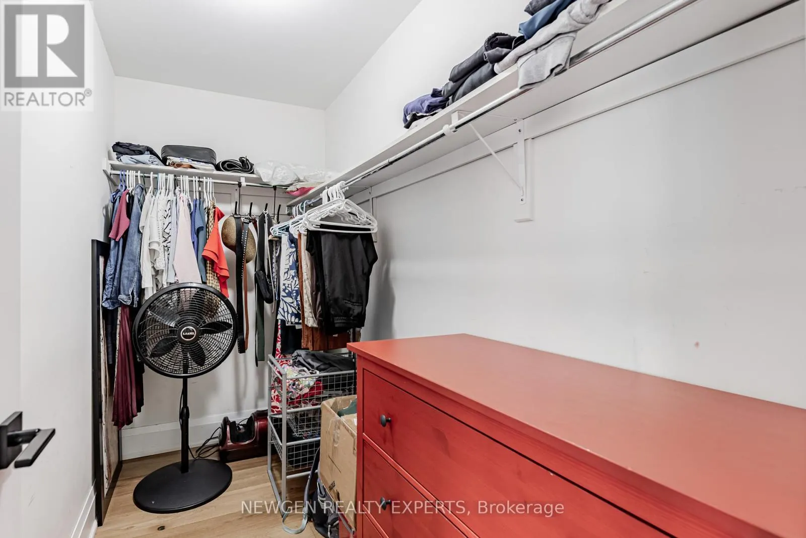 295 PETTICOAT ROAD
