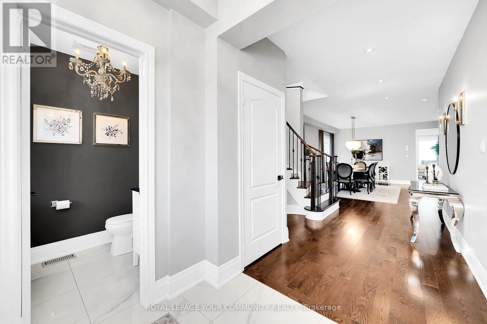 306 WEST LAWN CRESCENT