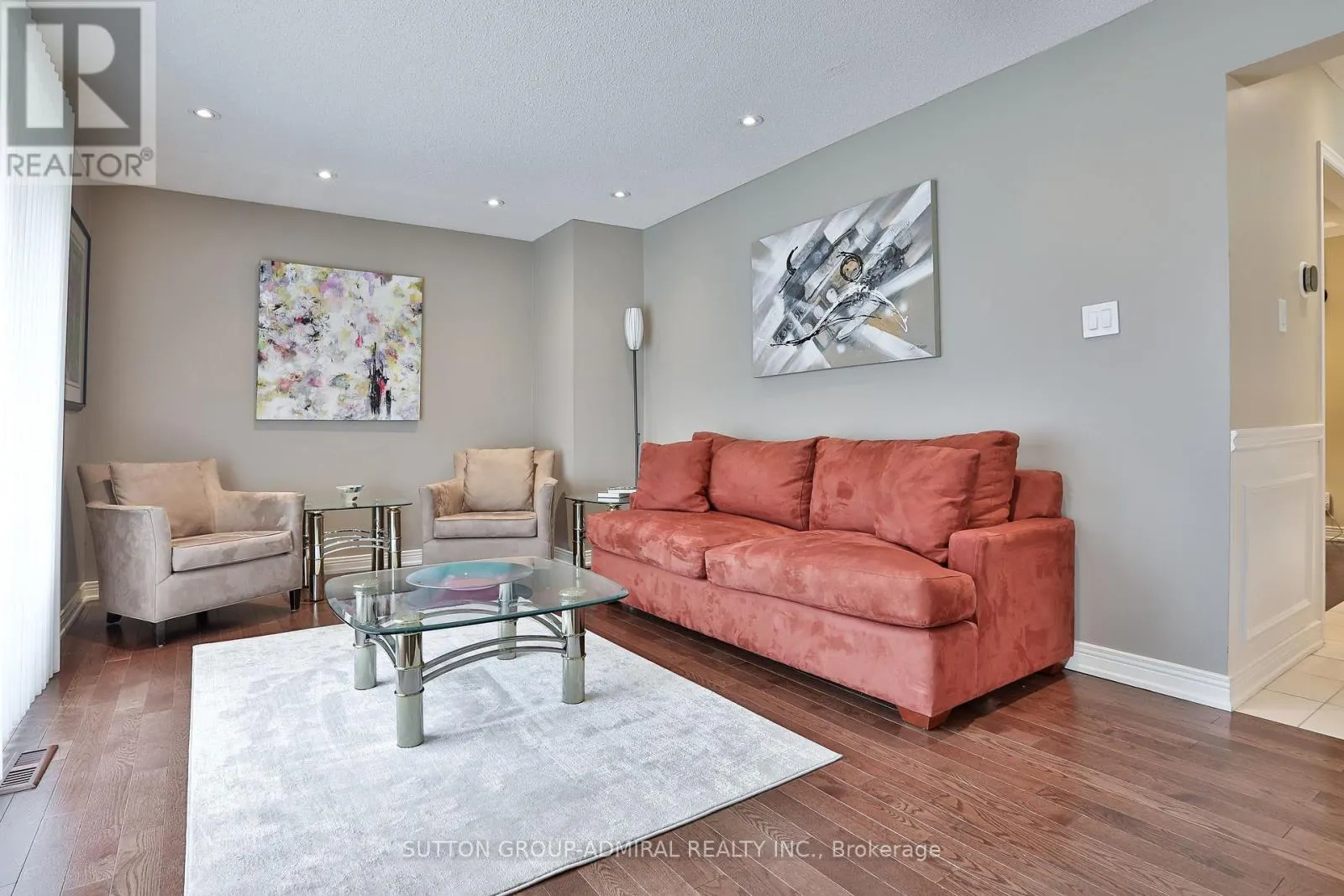 135 HEATHERTON WAY