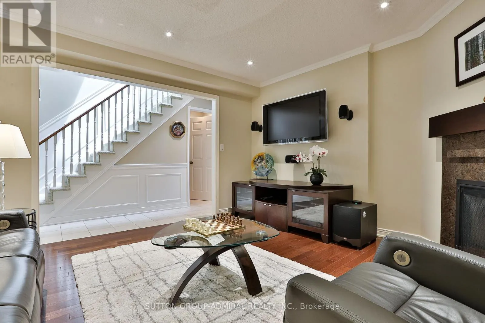 135 HEATHERTON WAY