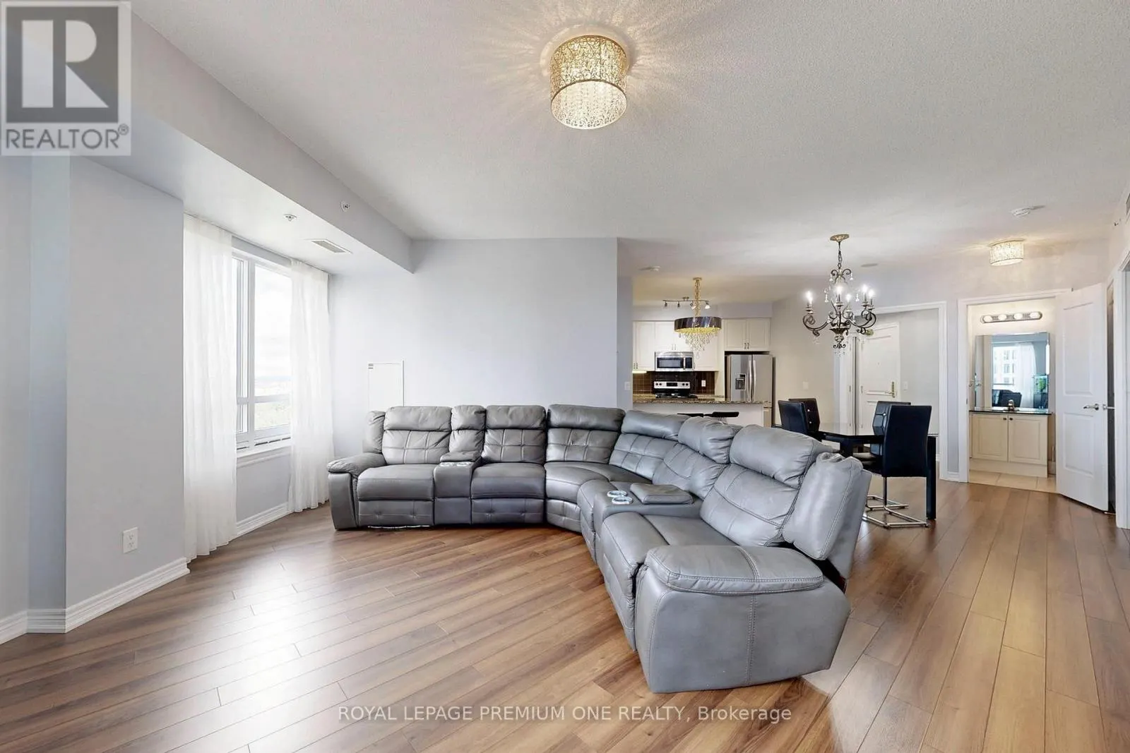 1202 - 9255 JANE STREET N