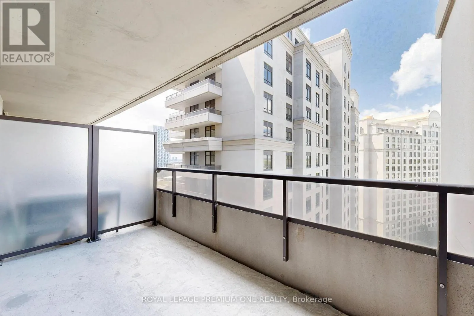 1202 - 9255 JANE STREET N
