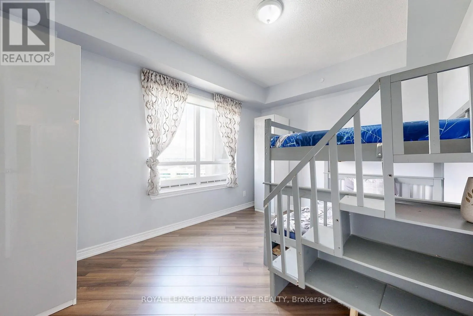 1202 - 9255 JANE STREET N
