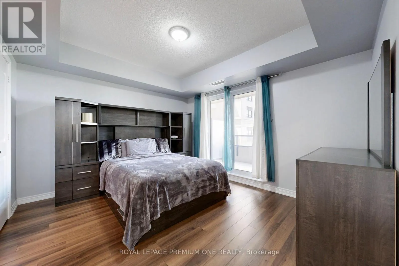 1202 - 9255 JANE STREET N