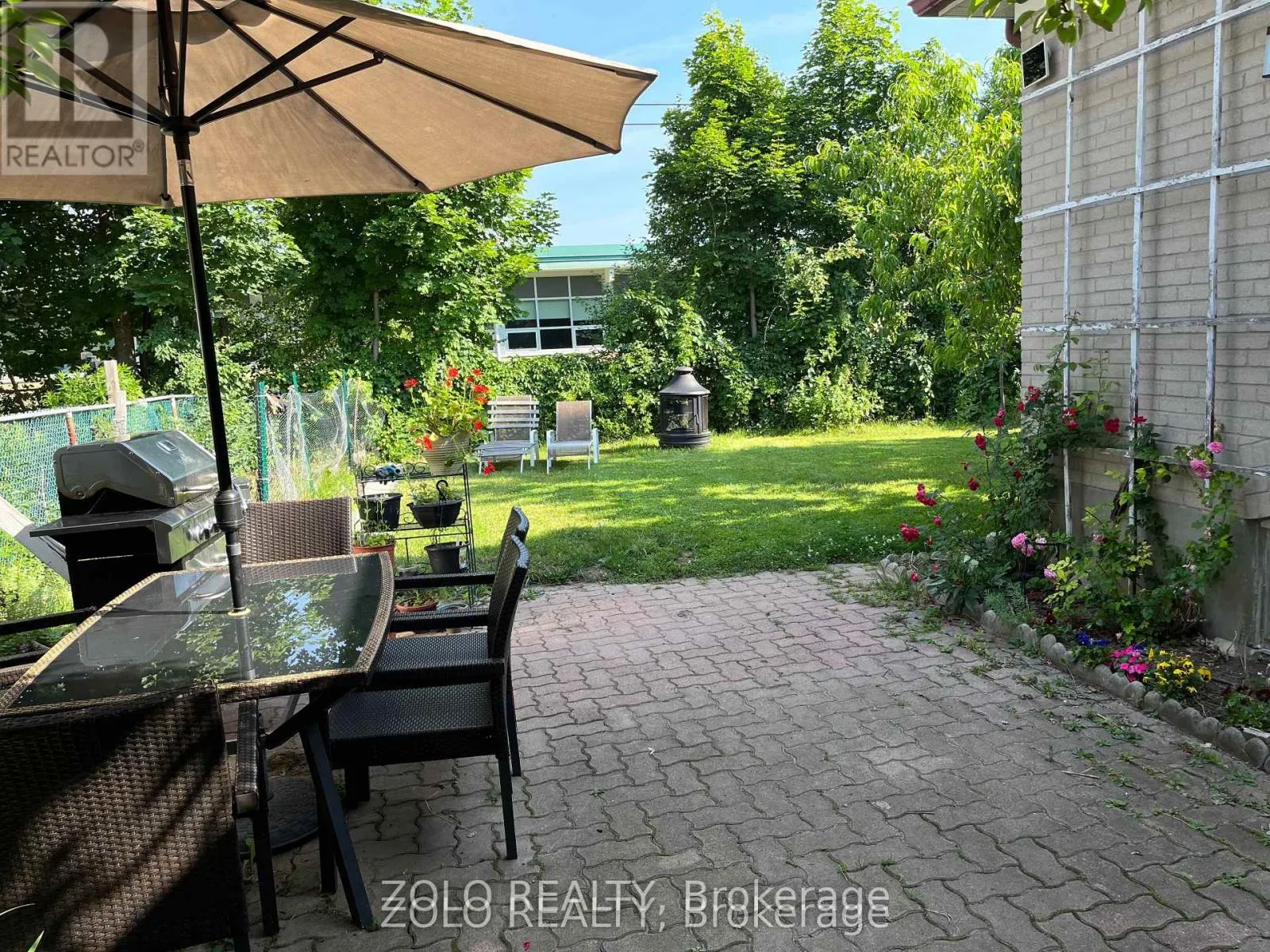 MAIN - 525 LYNETT CRESCENT