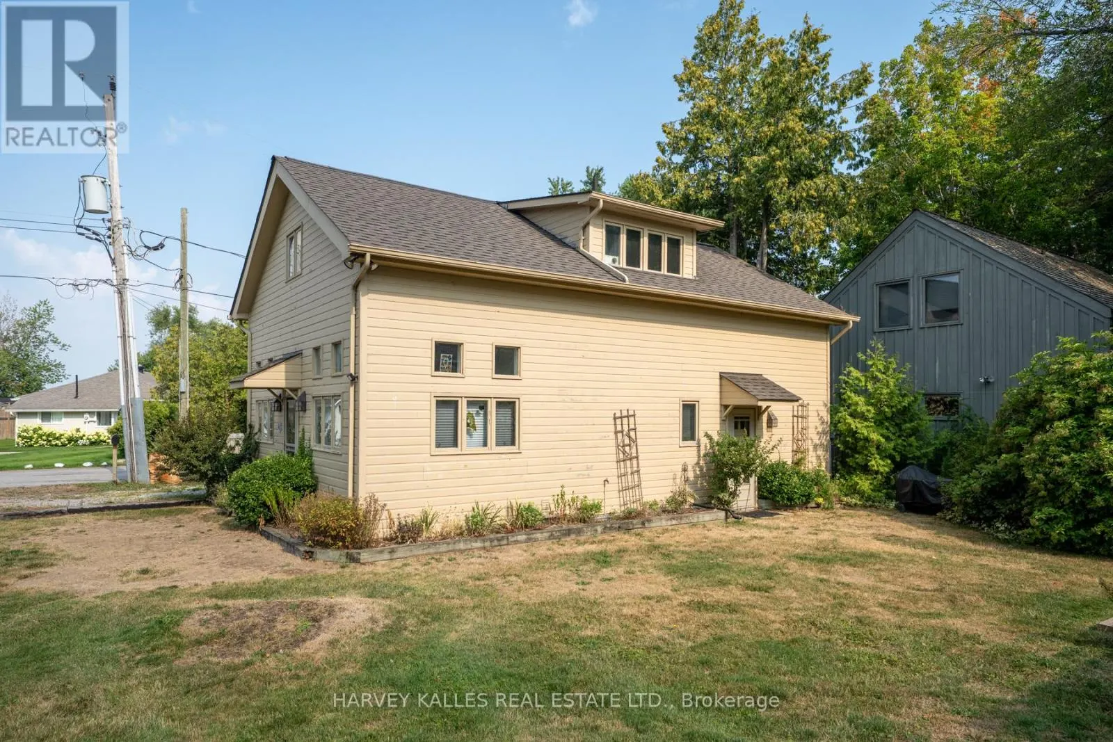607 CEDARVALE DRIVE