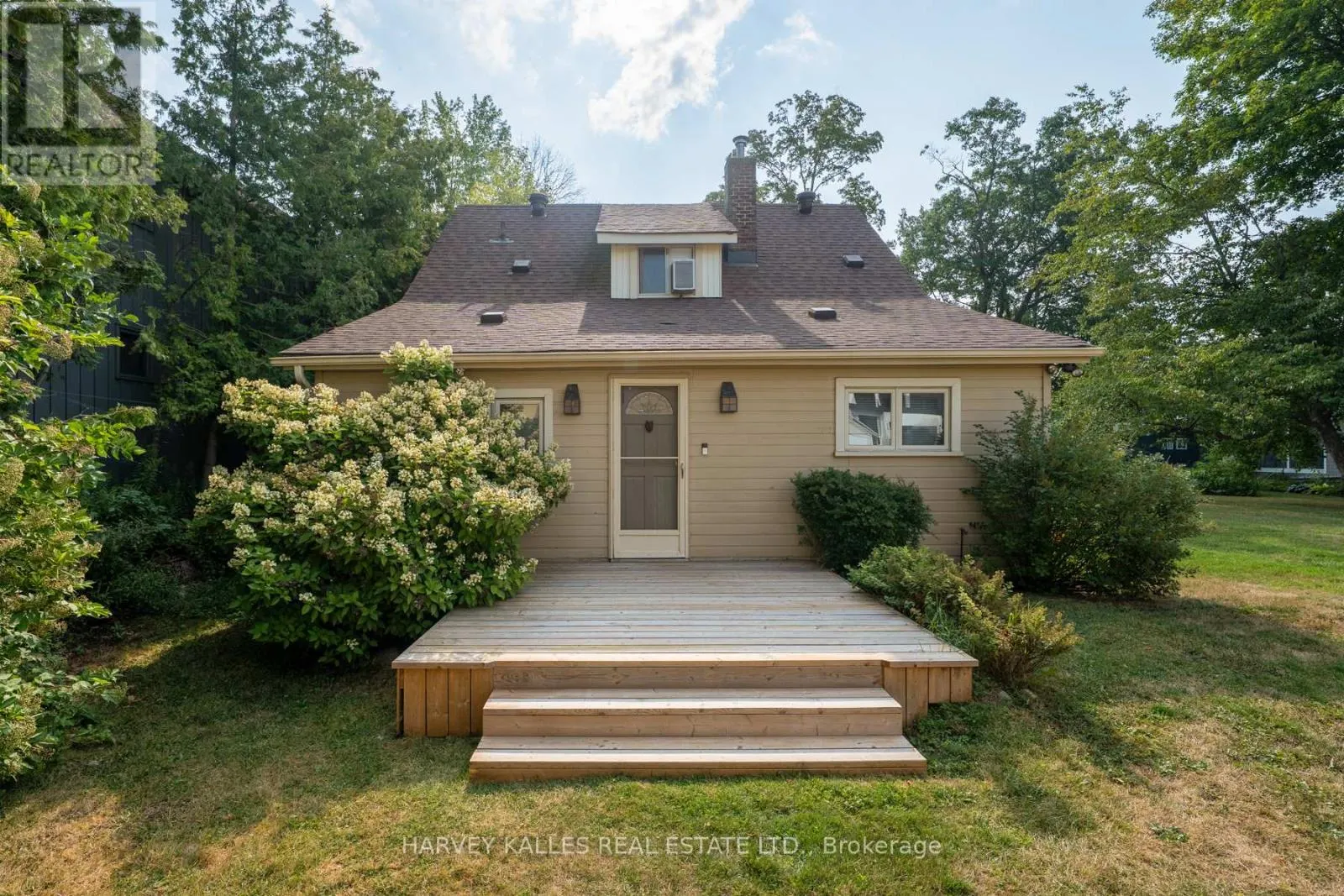 607 CEDARVALE DRIVE