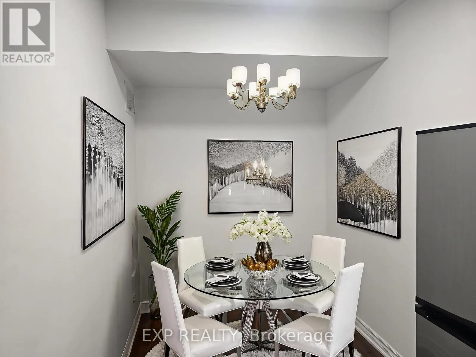 UNIT B - 50 FAROOQ BOULEVARD N