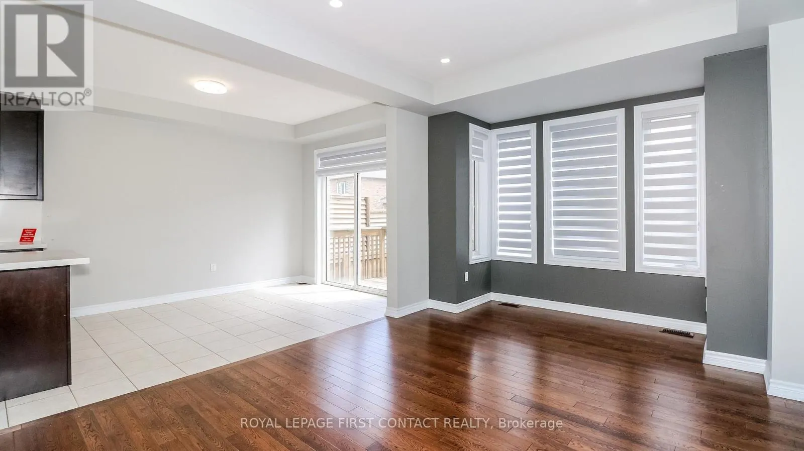 53 MONDIAL CRESCENT