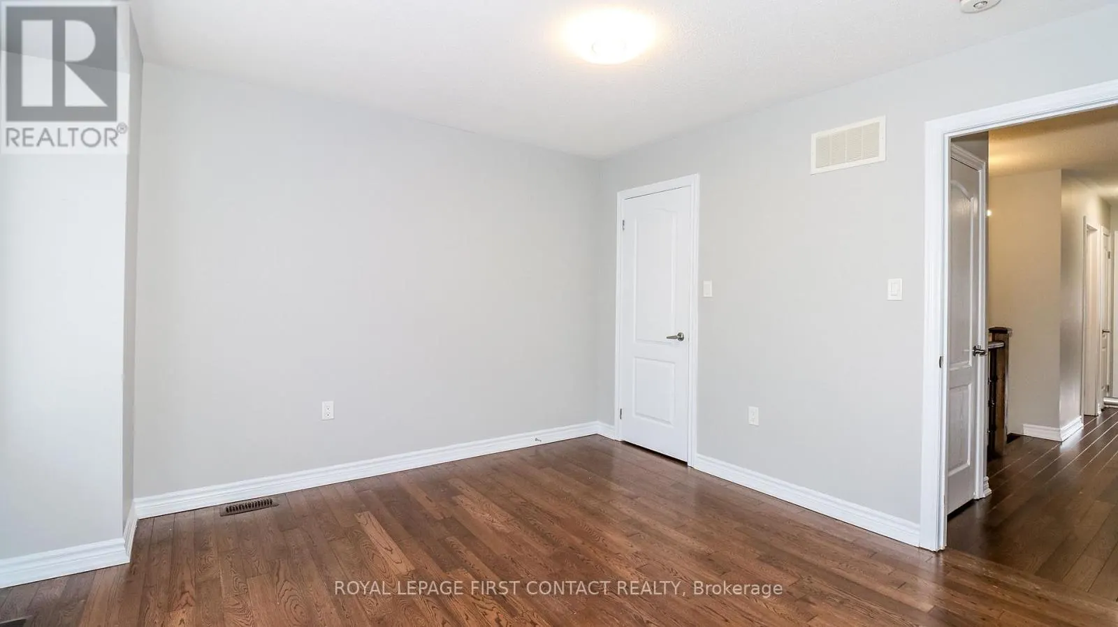 53 MONDIAL CRESCENT