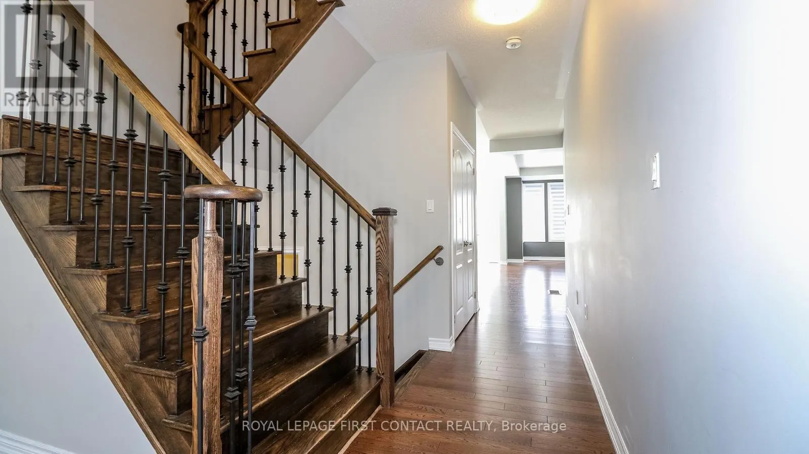 53 MONDIAL CRESCENT