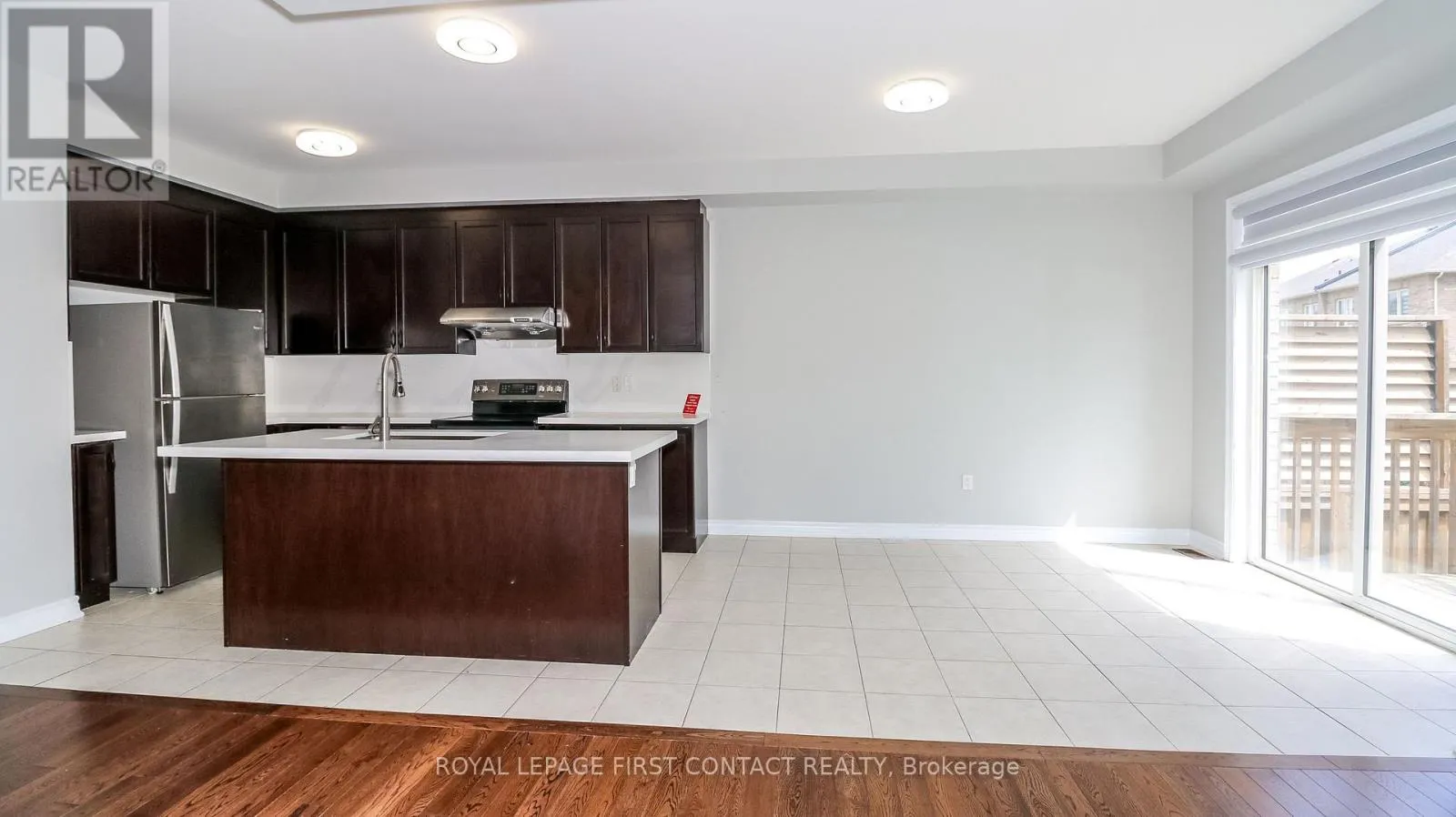 53 MONDIAL CRESCENT