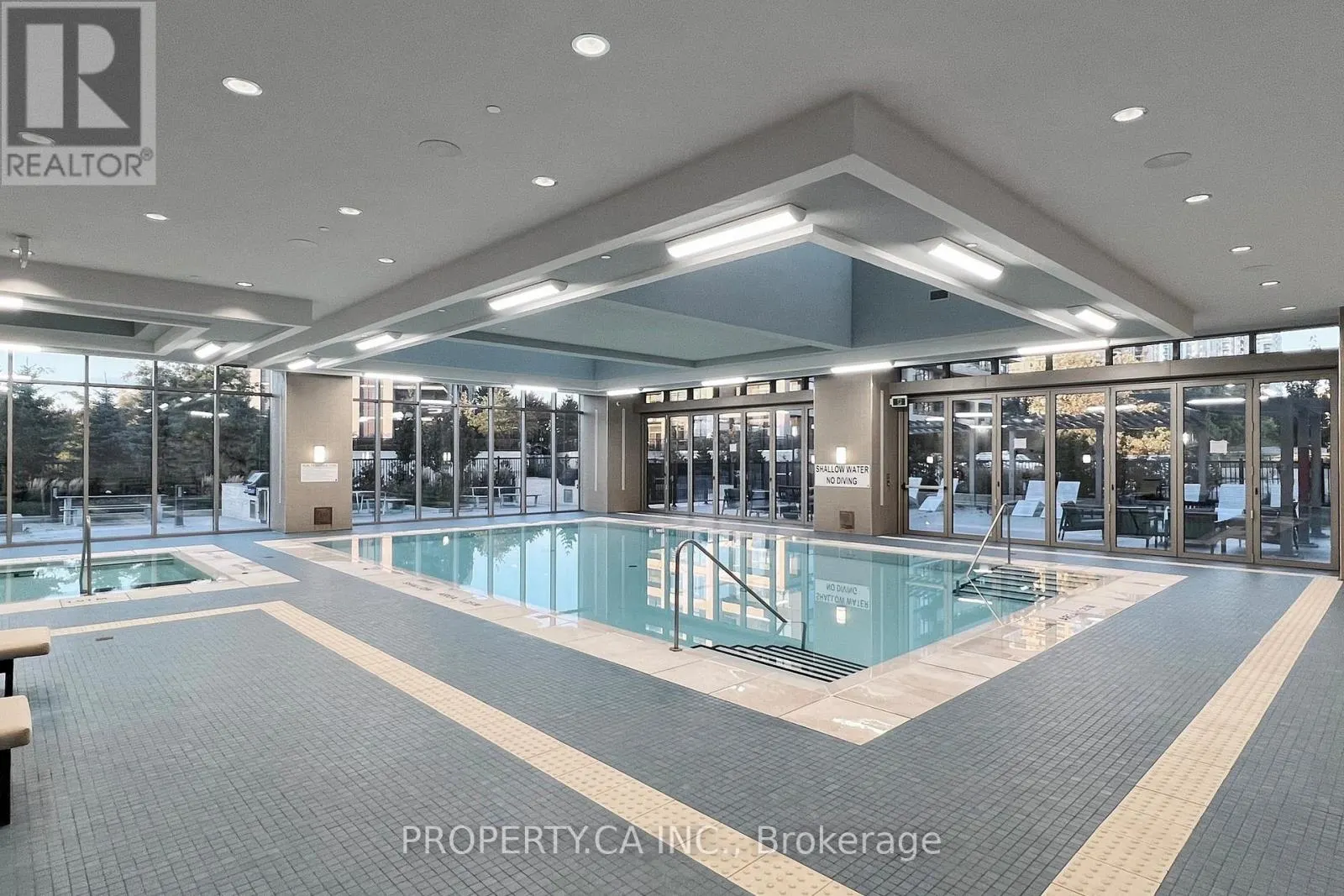 1009 - 20 GATINEAU DRIVE