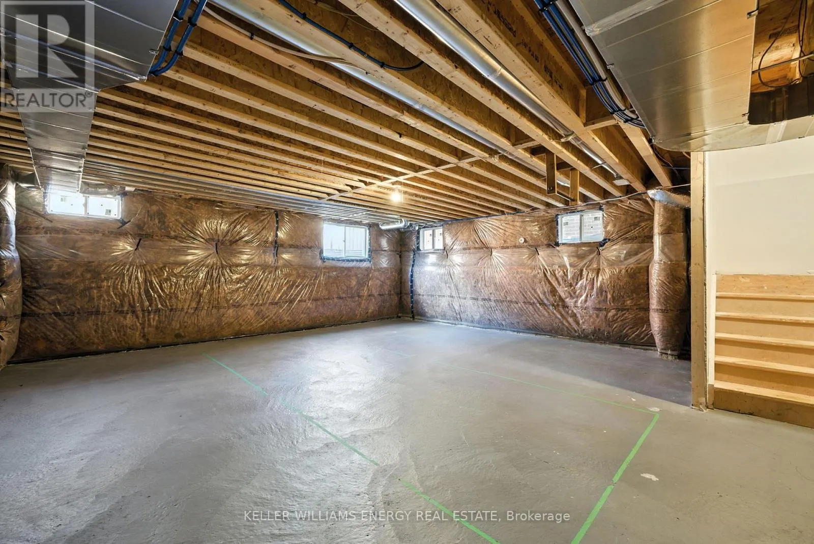 23 ALAN WILLIAMS TRAIL