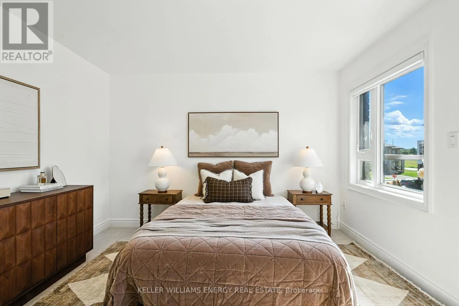 23 ALAN WILLIAMS TRAIL
