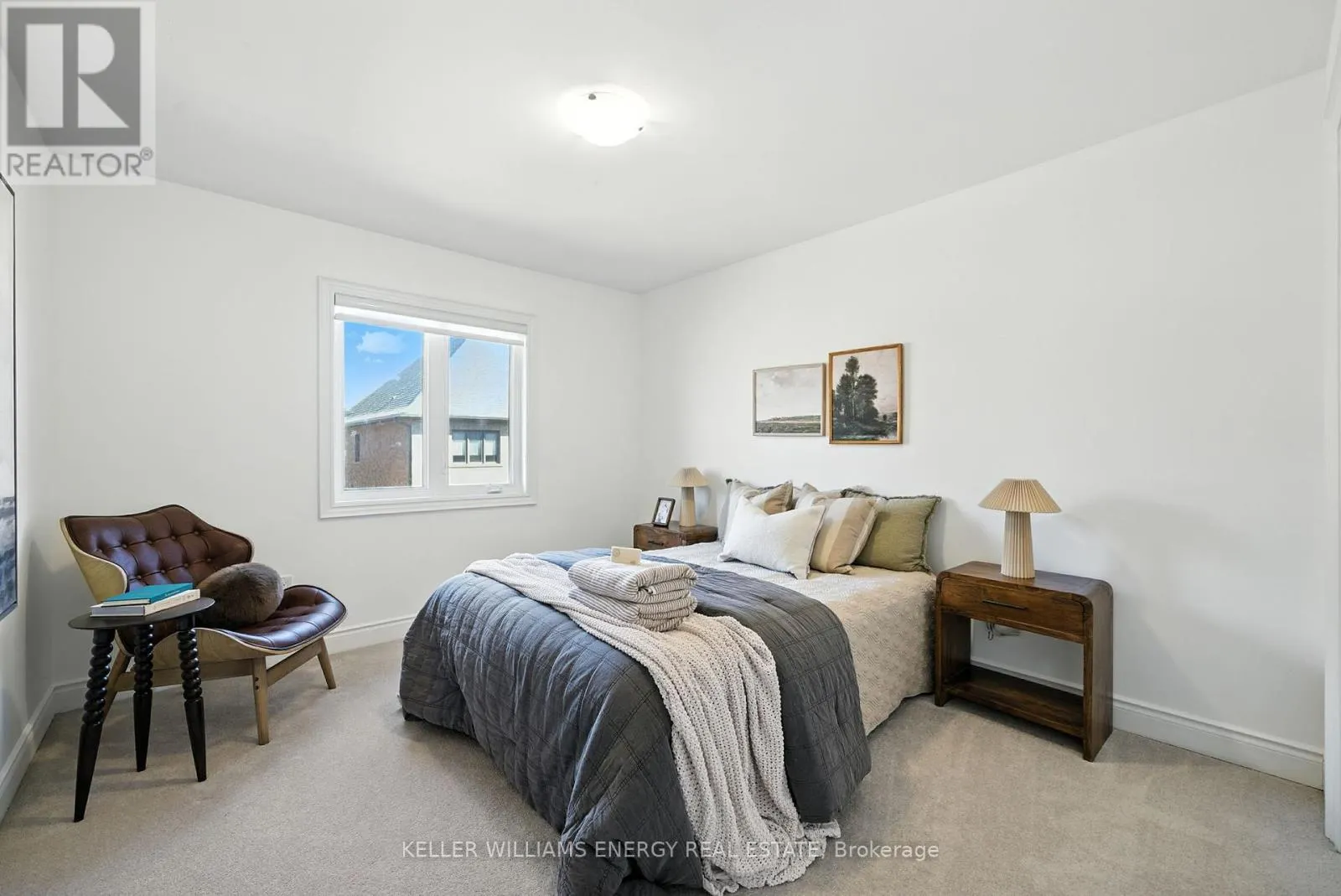 23 ALAN WILLIAMS TRAIL