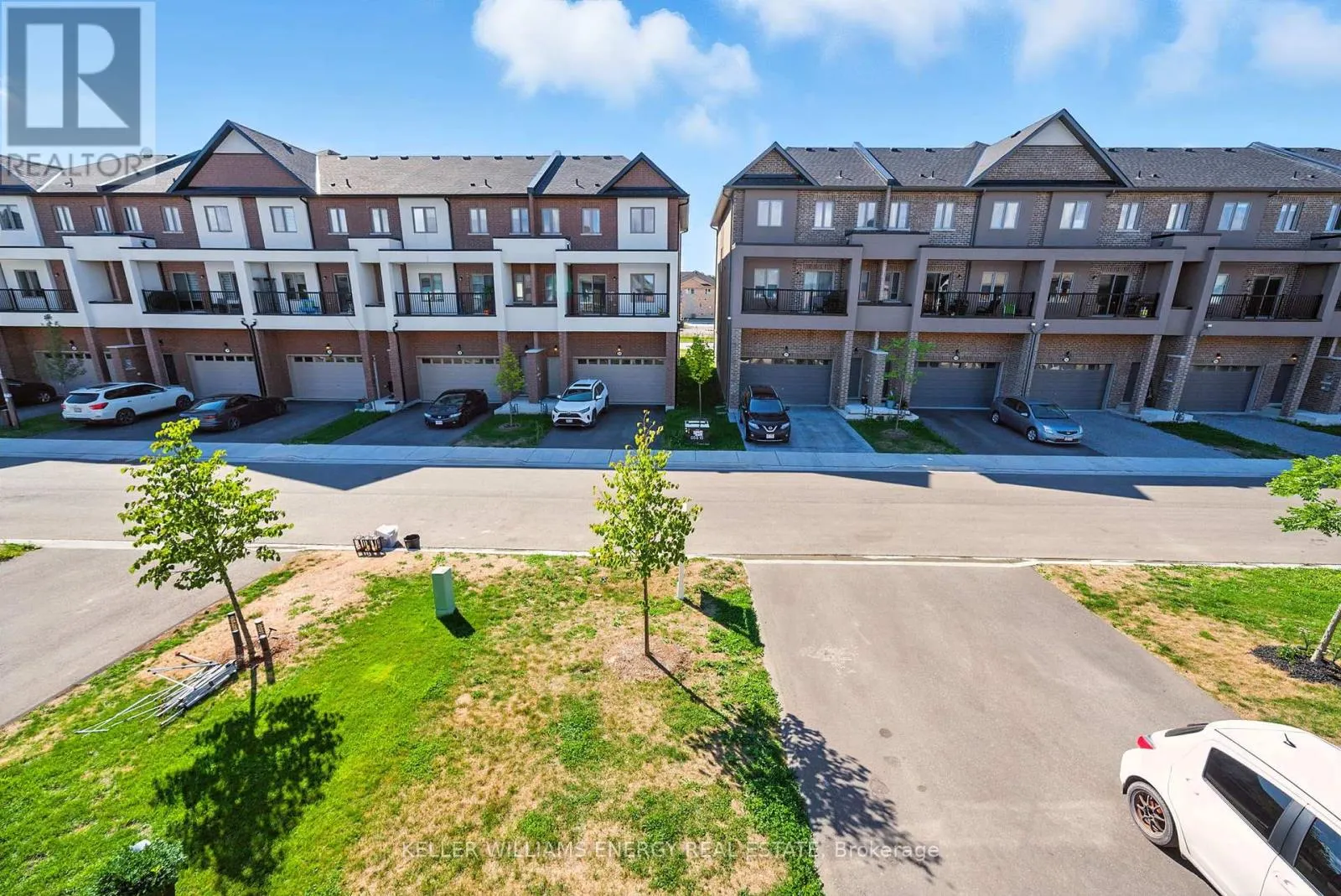23 ALAN WILLIAMS TRAIL