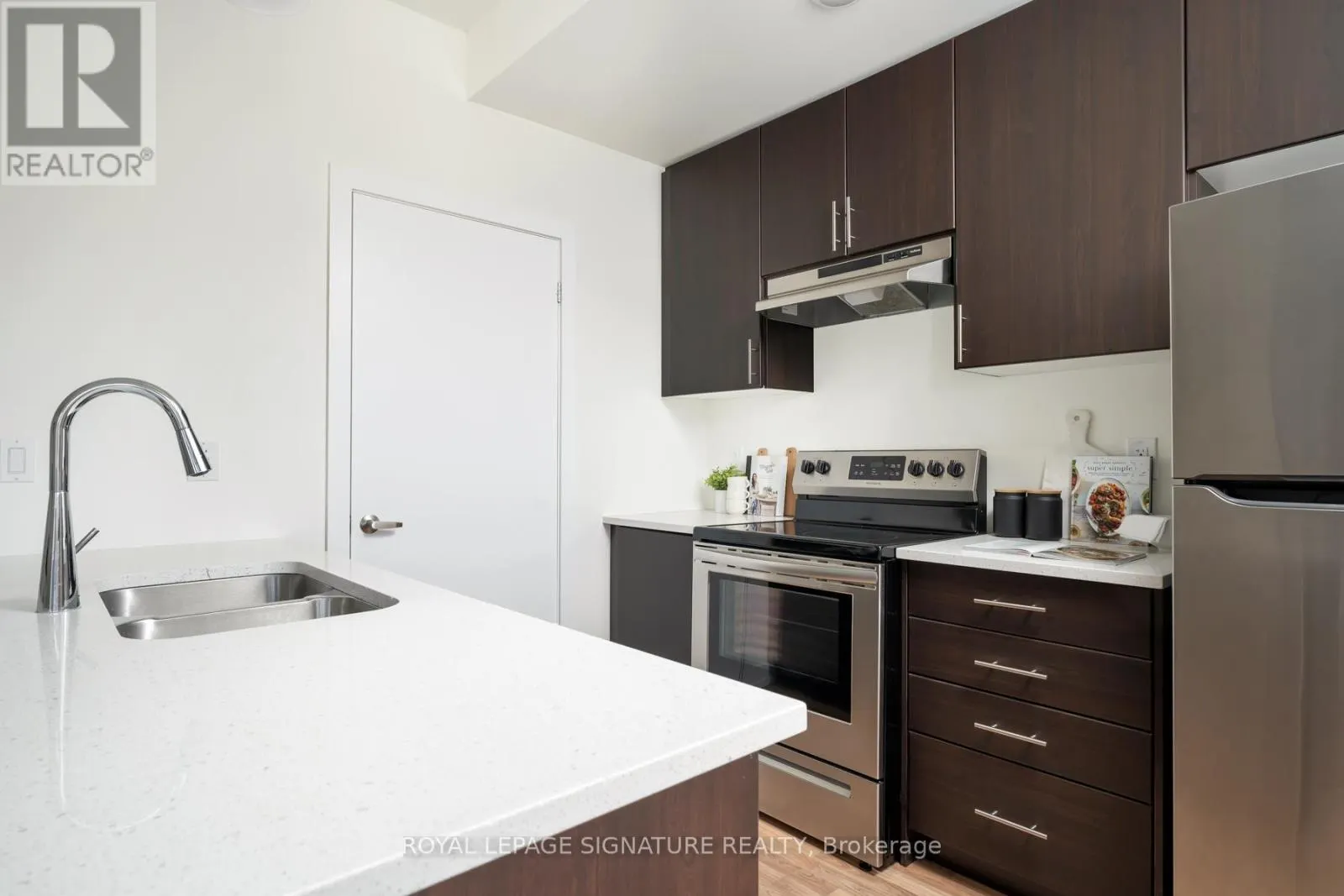 55 - 370 RED MAPLE ROAD