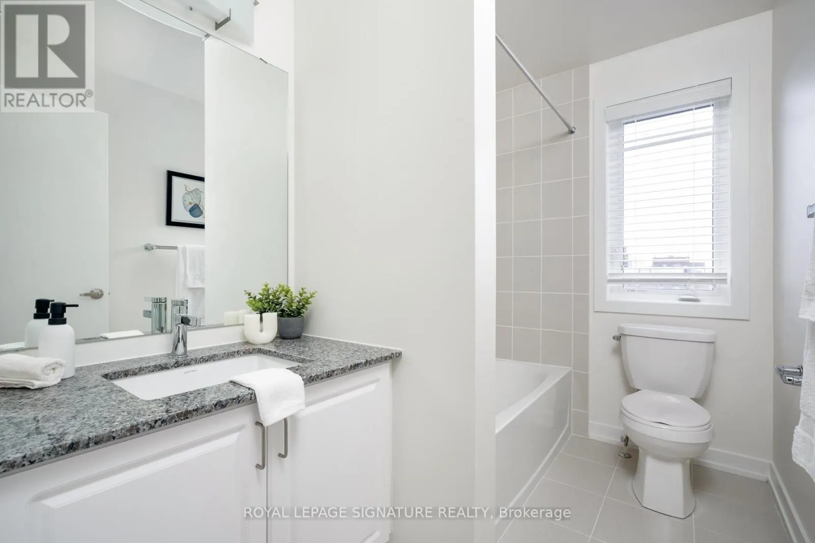 55 - 370 RED MAPLE ROAD