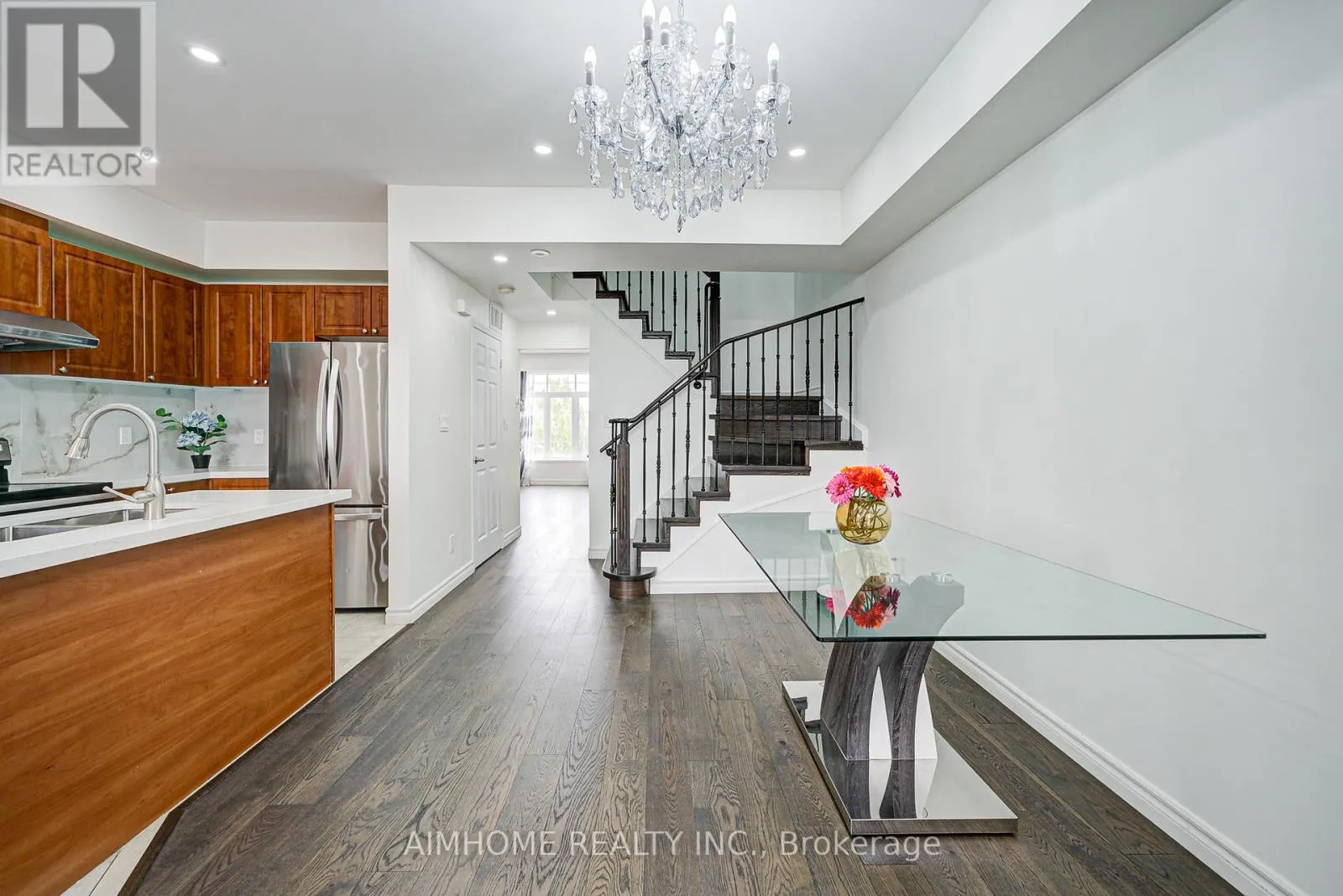 22 - 50 GREENSBOROUGH VILLAG CIRCLE