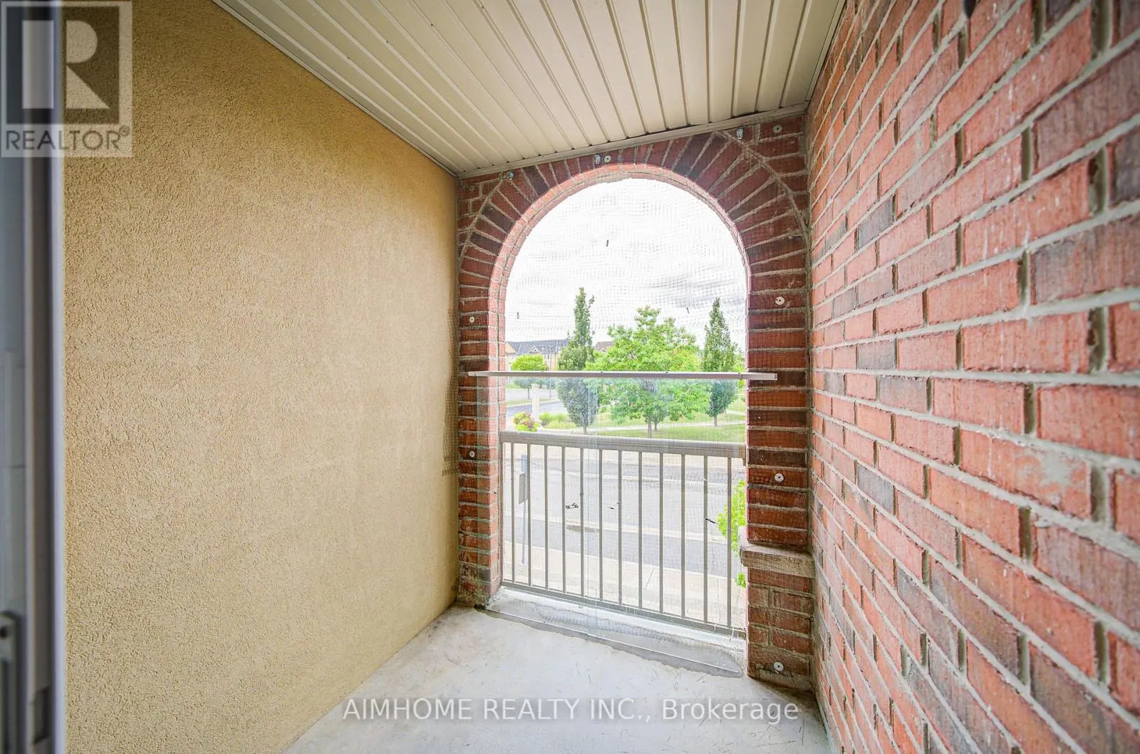 22 - 50 GREENSBOROUGH VILLAG CIRCLE