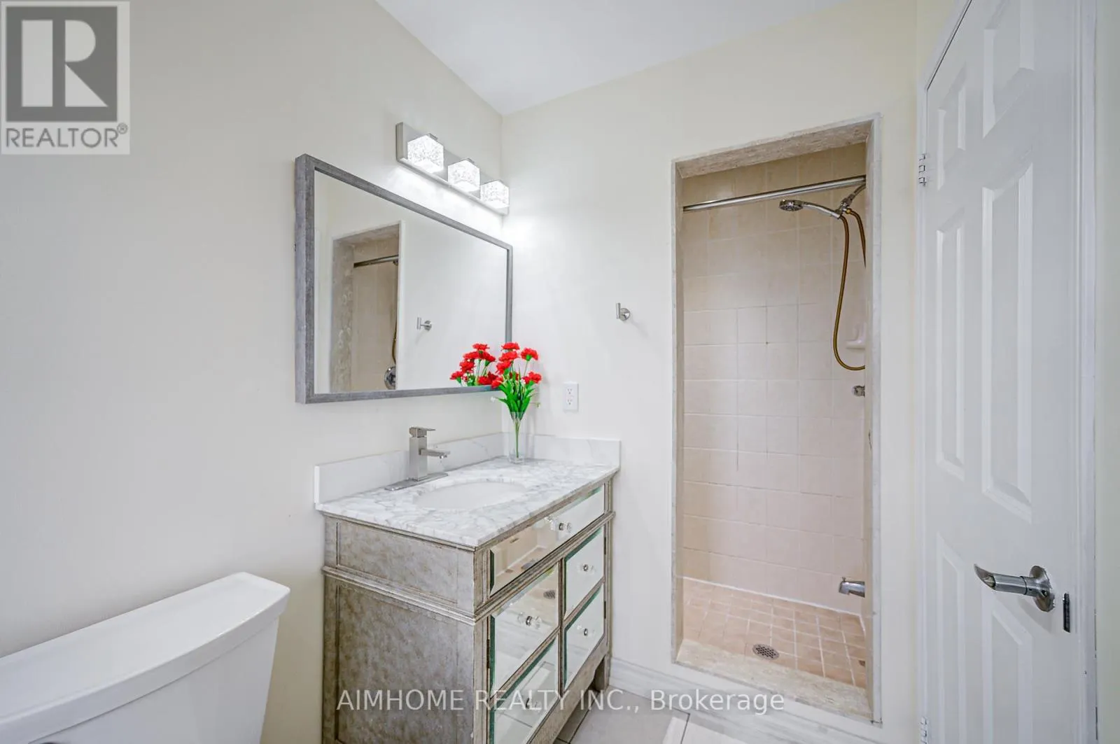 22 - 50 GREENSBOROUGH VILLAG CIRCLE