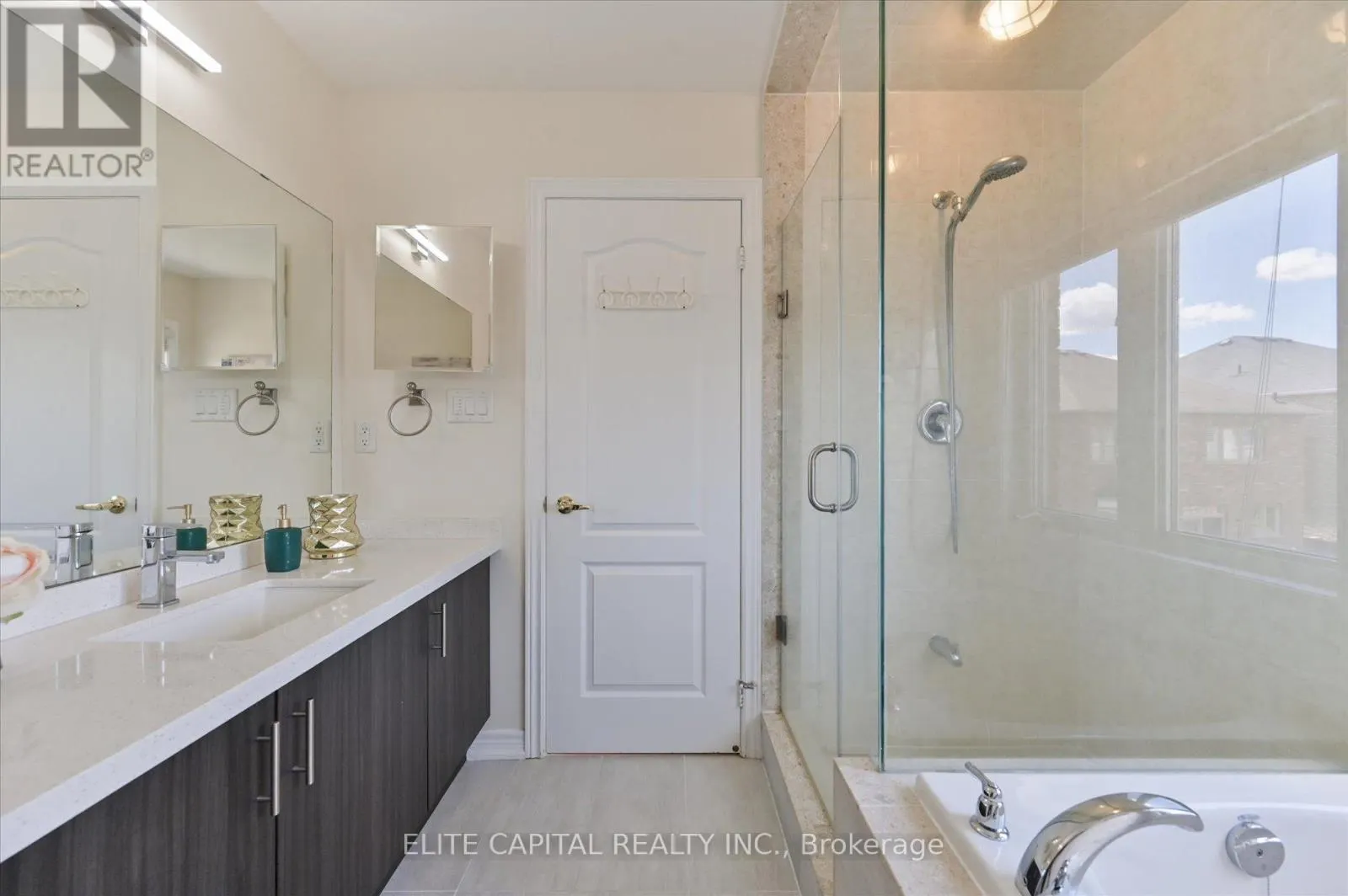 7 SALIX AVENUE