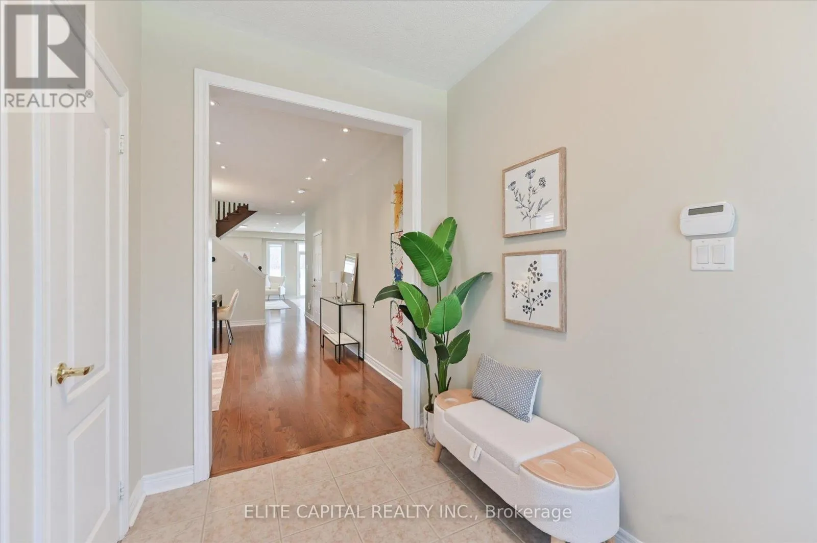 7 SALIX AVENUE