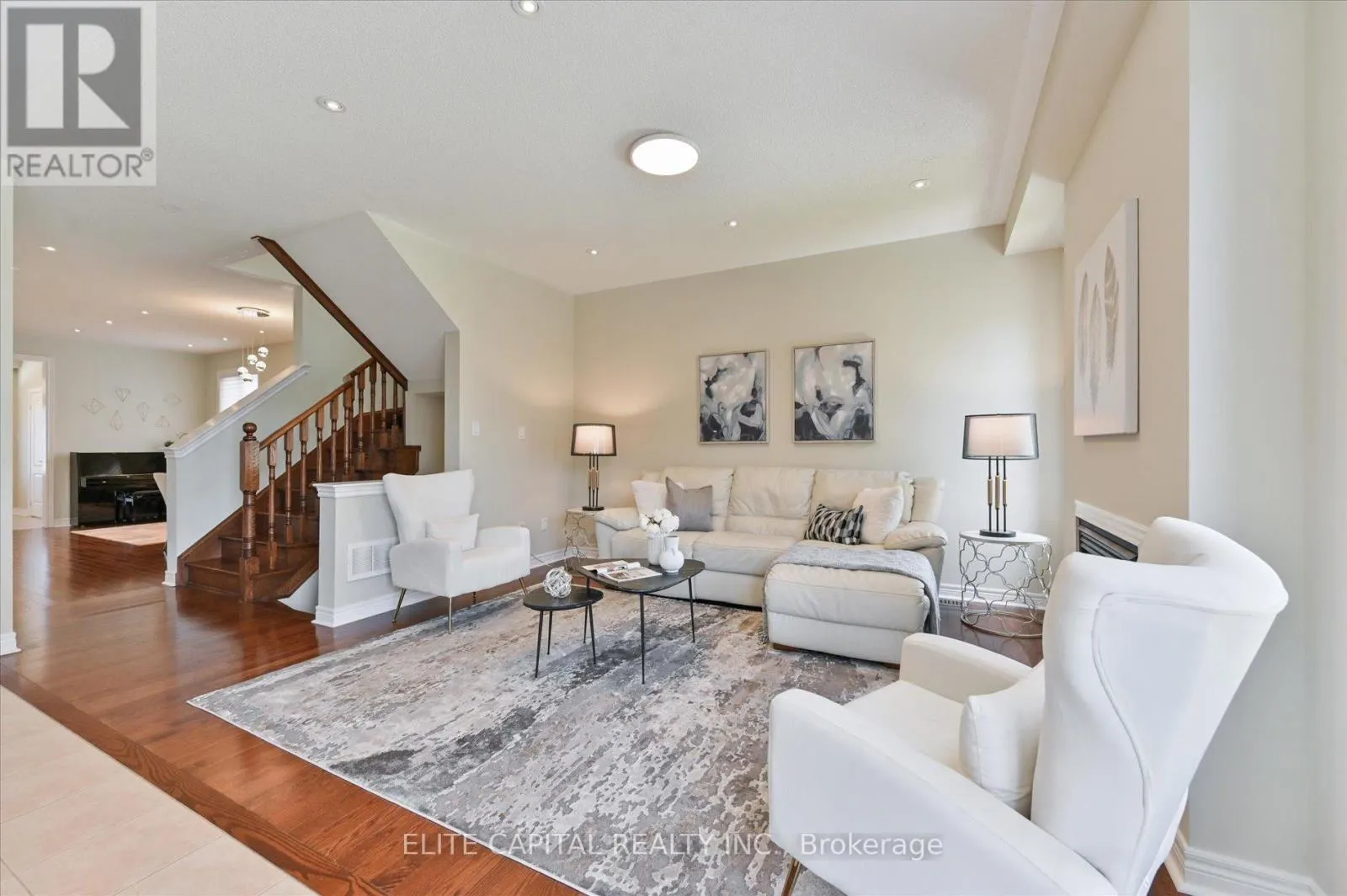 7 SALIX AVENUE