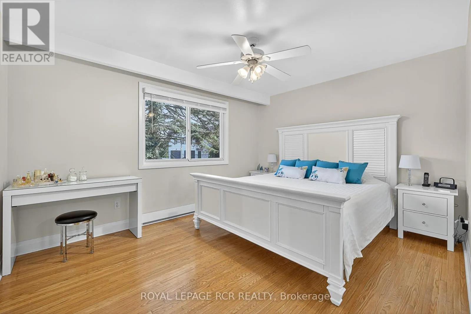 20 JASMINE CRESCENT