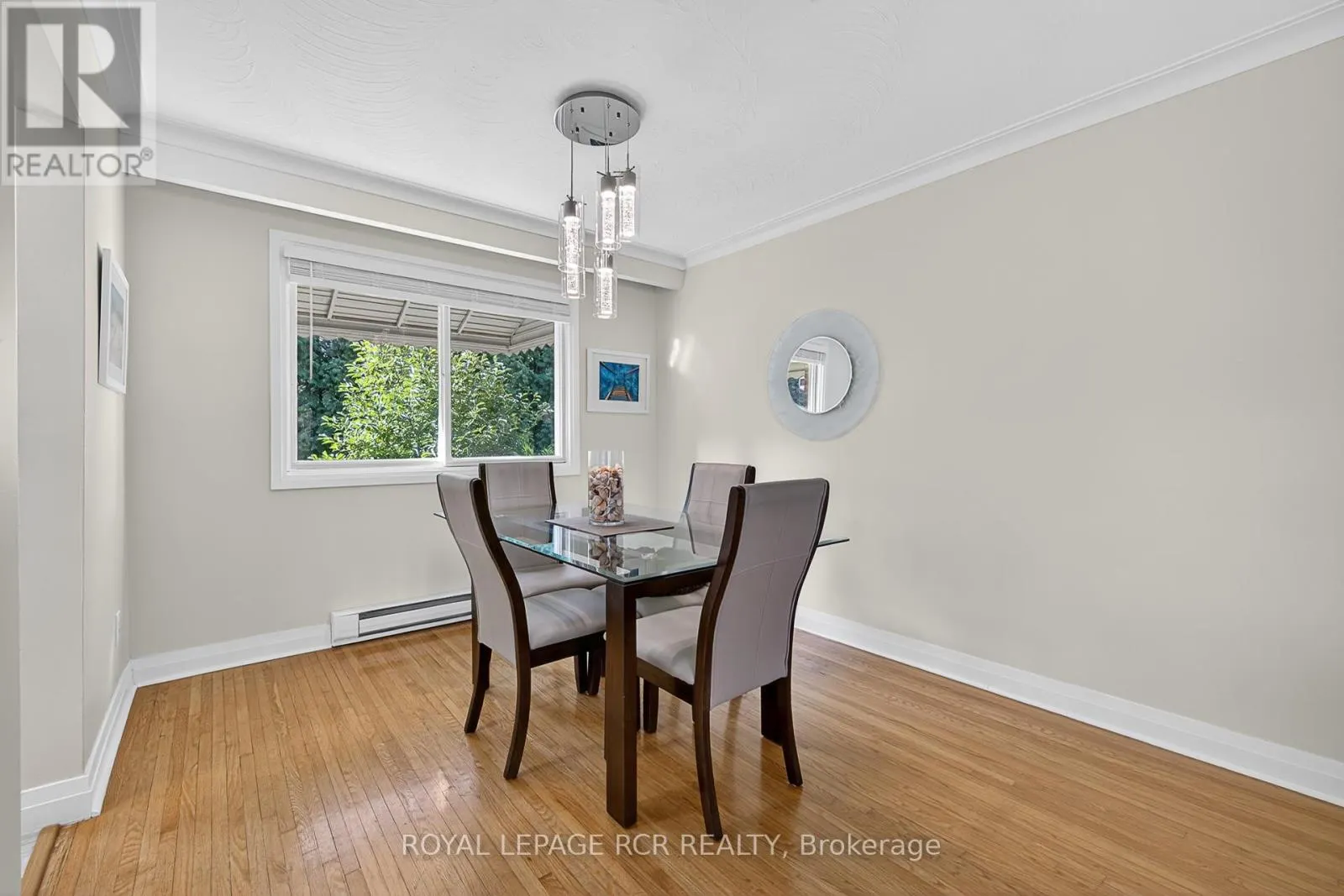 20 JASMINE CRESCENT