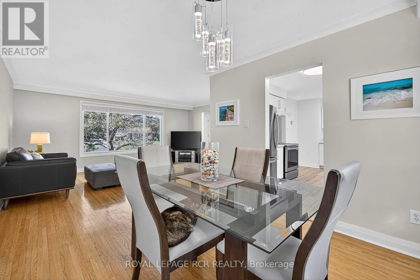 20 JASMINE CRESCENT