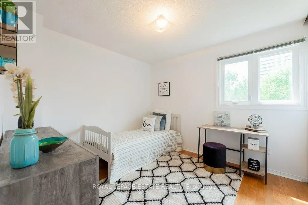 241 ROSEDALE HEIGHTS DRIVE