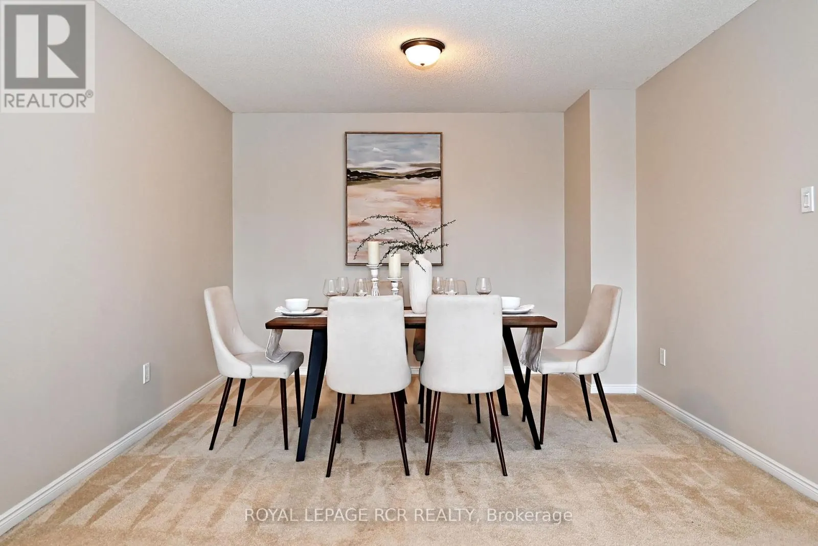 311 - 14924 YONGE STREET