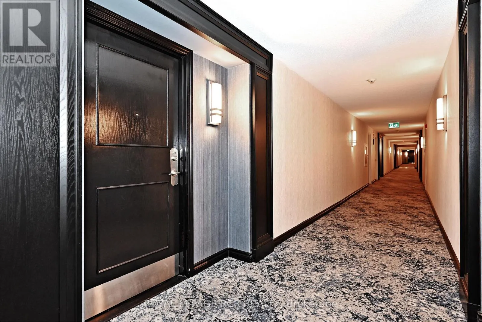 311 - 14924 YONGE STREET