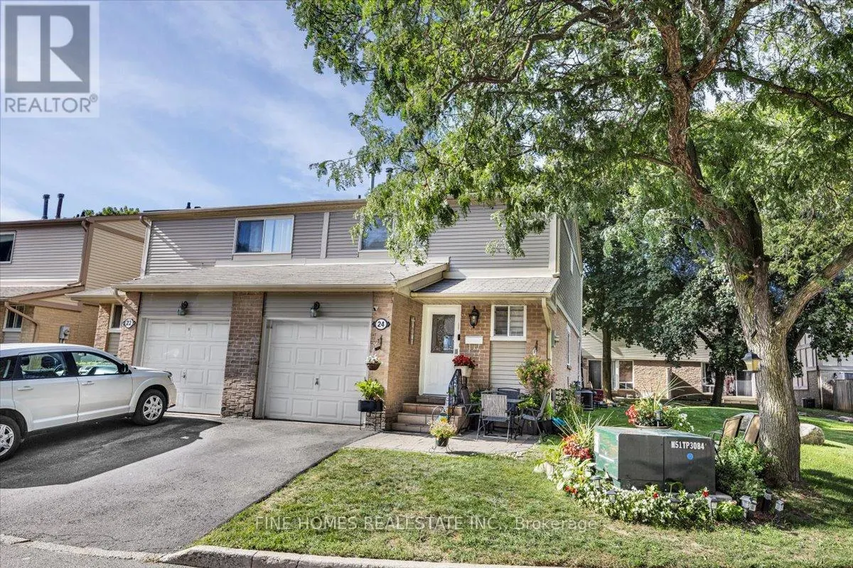 24 NEW HAVENS WAY