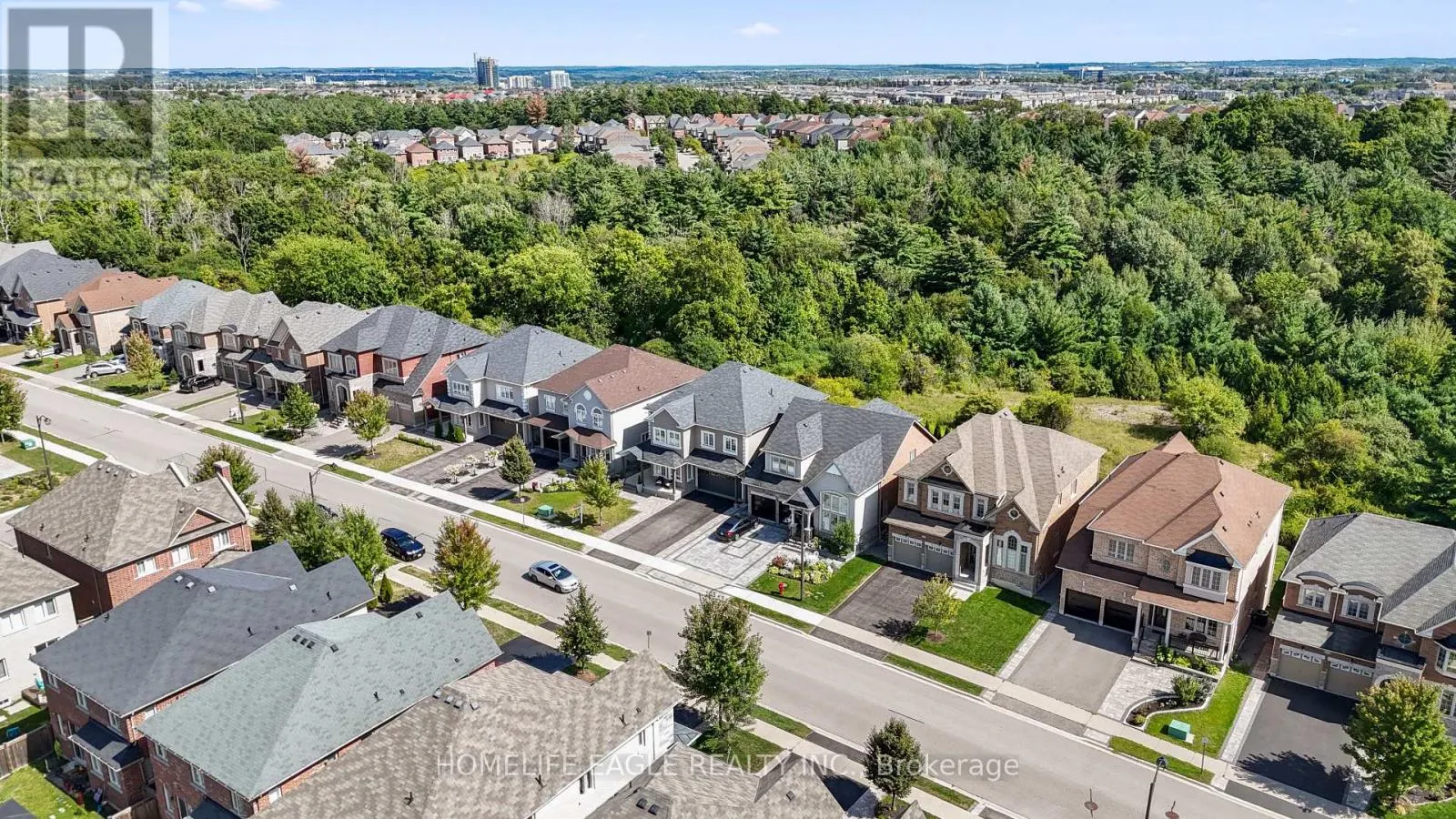 545 CLIFFORD PERRY PLACE
