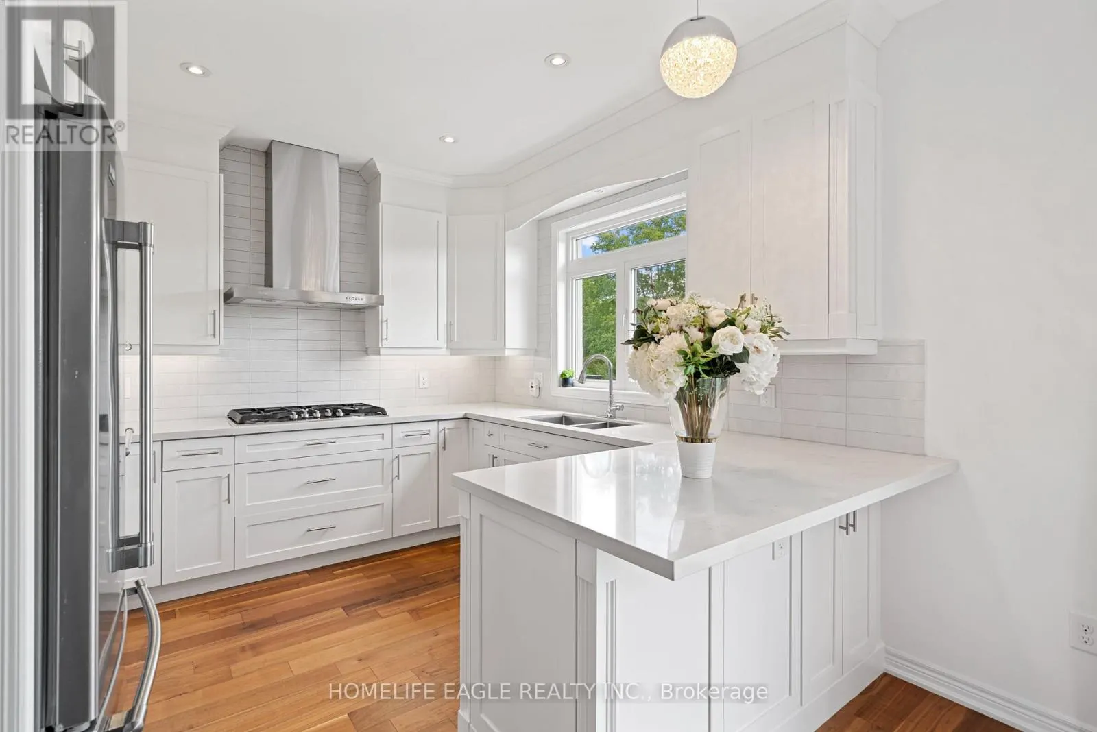 545 CLIFFORD PERRY PLACE