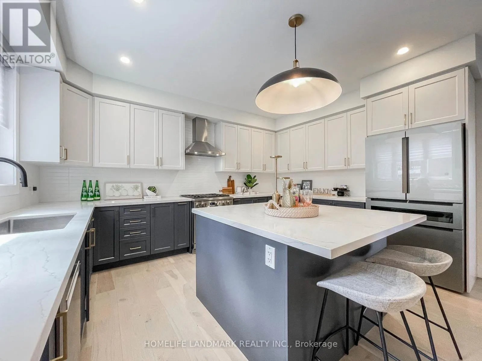 5 PARKSTONE ROAD