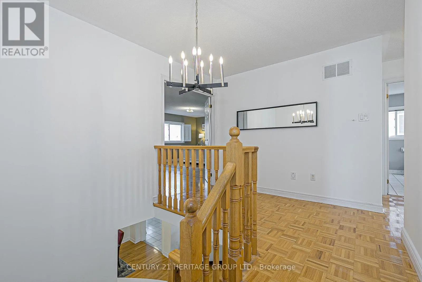 29 EMINENCE ROAD