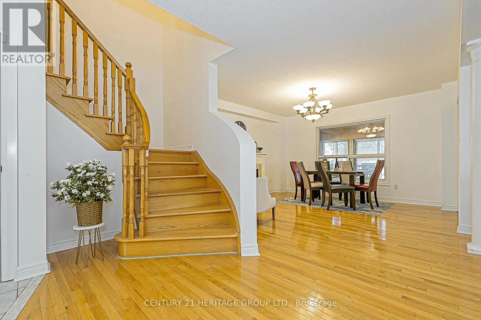 29 EMINENCE ROAD