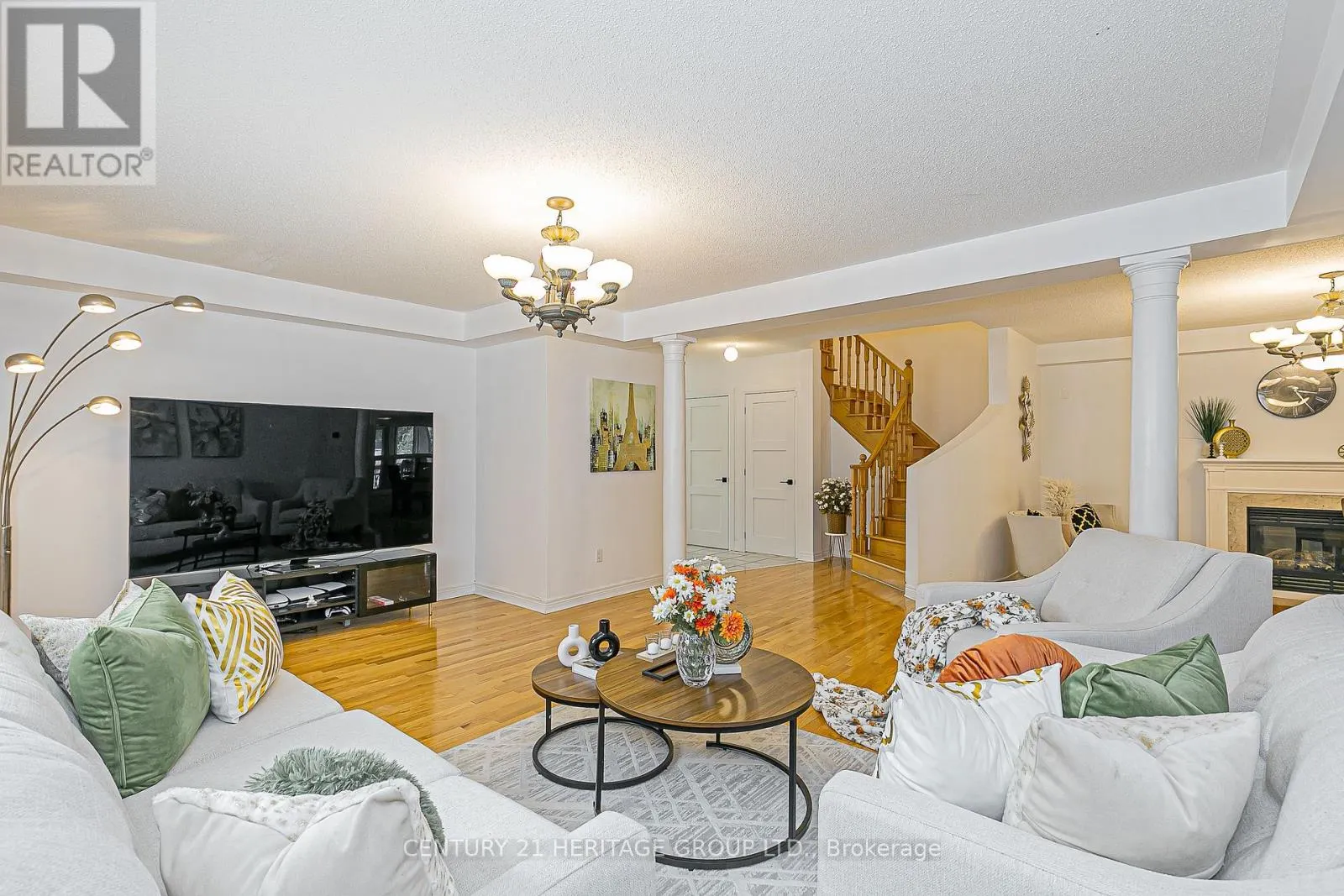 29 EMINENCE ROAD