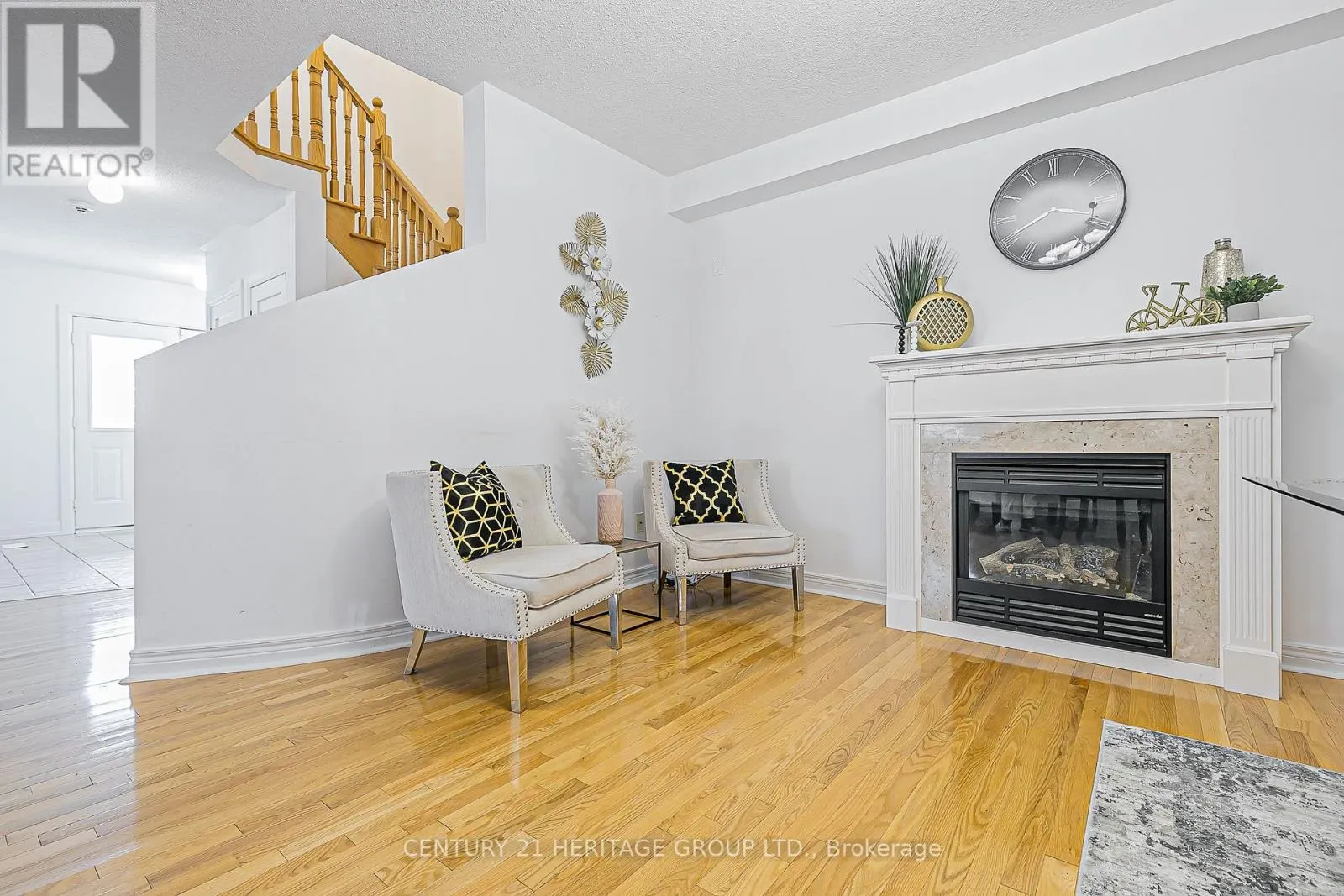 29 EMINENCE ROAD