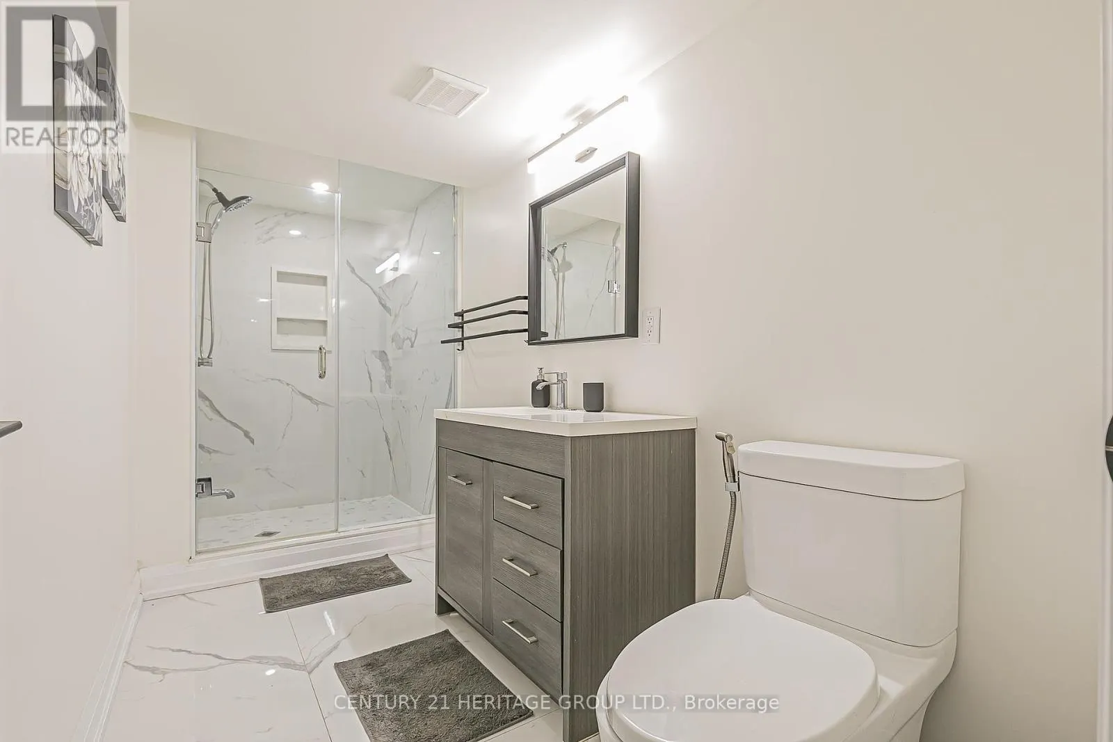 29 EMINENCE ROAD